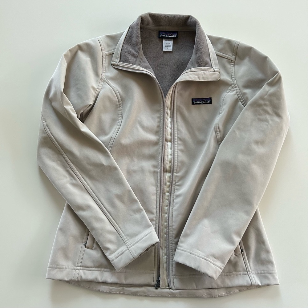 Patagonia Women's Gray Jacket
